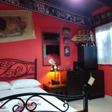 Traditional The Small Museum Ionian Sea Kastro-Kyllini