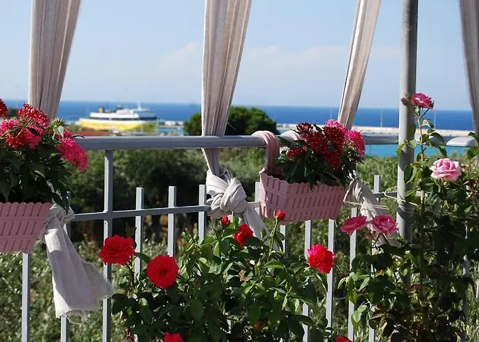 Affittacamere Traditional The Small Museum Ionian Sea