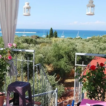 게스트하우스 Traditional The Small Museum Ionian Sea 3*