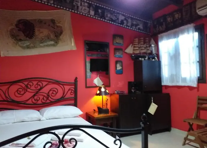 Traditional The Small Museum Ionian Sea Kastro-Kyllini